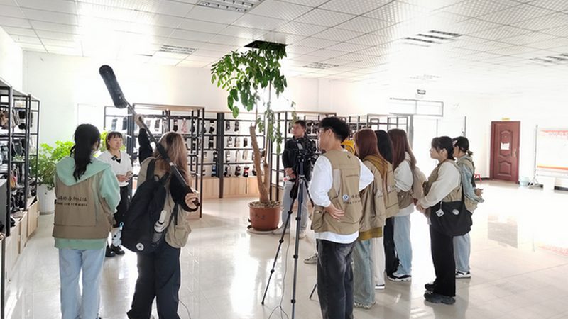 补光灯与常亮灯：一场被误解的照明博弈