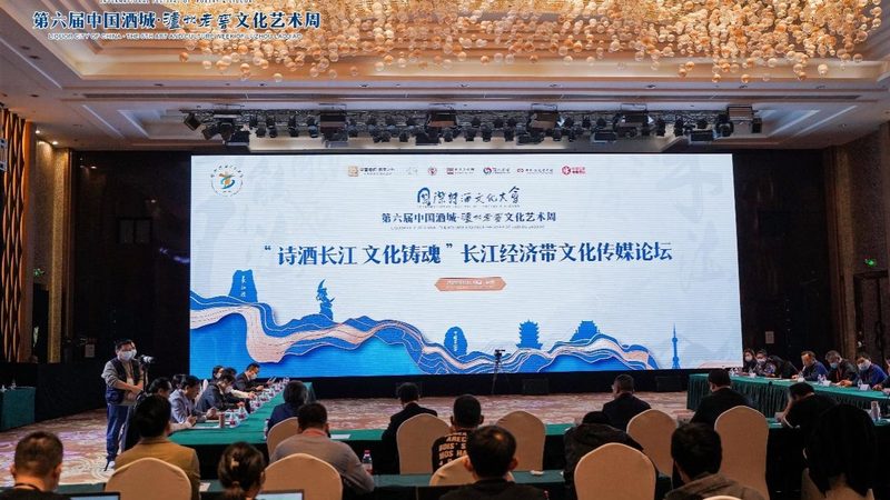 VI设计代理加盟：揭秘品牌加盟背后的逻辑与选择要点